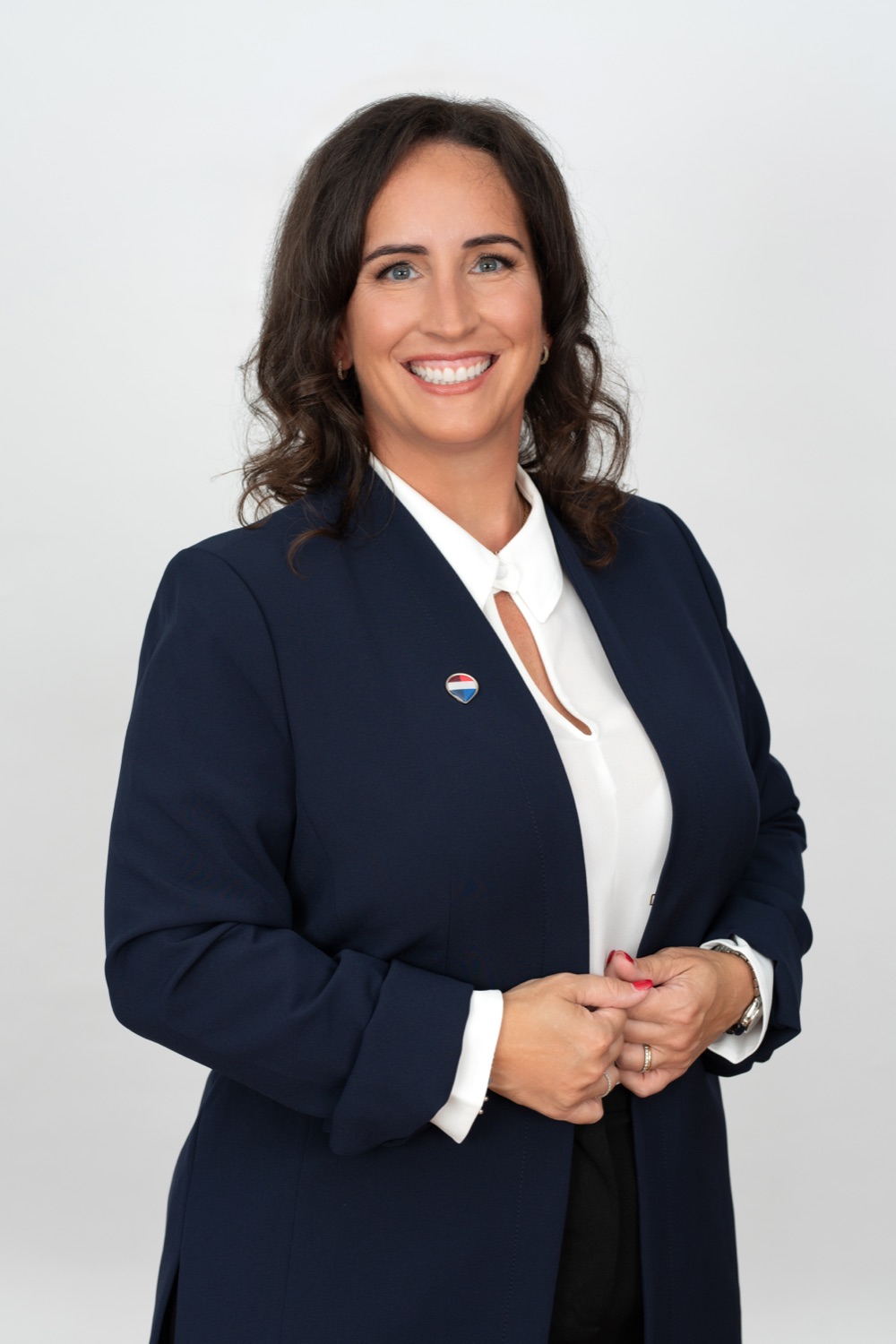 Portrait de Julie Gauthier, courtière immobilière agréée chez RE/MAX Crystal